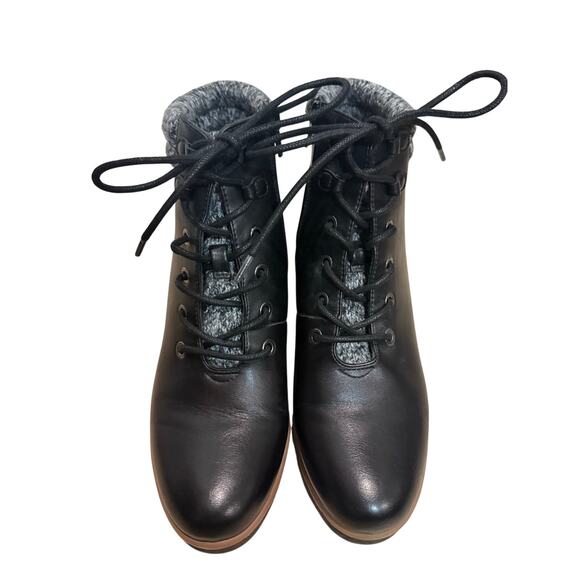 SOUL by Naturalizer Black Faux Leather Wedge Booties 9 Cozy Zip Lace Up - Picture 2 of 7